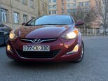 Hyundai Elantra-2