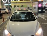 Hyundai Elantra-4