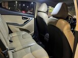Hyundai Elantra-9