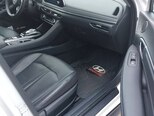 Hyundai Sonata-12