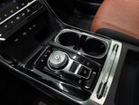 Kia Carnival-17