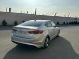Hyundai Elantra-2
