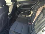 Hyundai Elantra-14