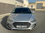 Hyundai Elantra-6