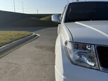 Nissan Navara-2