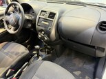 Nissan March-14