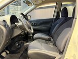 Nissan March-12