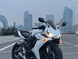 Honda CBR650R-2