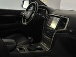 Jeep Grand Cherokee-13