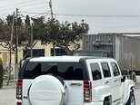 Hummer H3-4