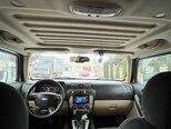 Hummer H3-9