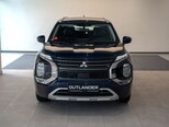Mitsubishi Outlander-2