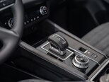 Mitsubishi Outlander-12