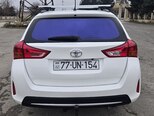 Toyota Auris-3