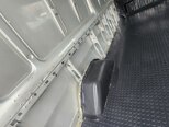 Ford Transit-12