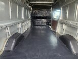 Ford Transit-11