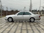 Mercedes E 320-5