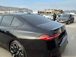 BMW i5-19