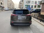 Toyota RAV4-2