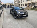 Toyota RAV4-9