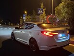 Kia Optima-4