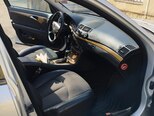 Mercedes E 200-13