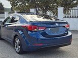 Hyundai Elantra-5
