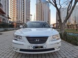 Hyundai Sonata-1