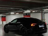 Tesla Model 3-7