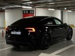 Tesla Model 3-6