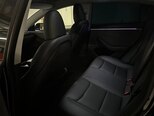 Tesla Model 3-10