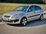 Kia Pride-3