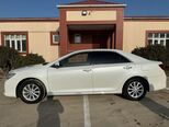 Toyota Camry-6