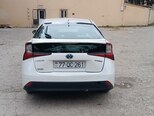 Toyota Prius-2