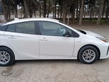 Toyota Prius-4