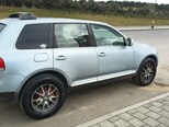 Volkswagen Touareg-3