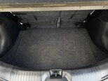 Nissan Tiida-12