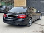 Mercedes E 220-6