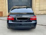 Mercedes E 220-2