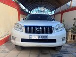 Toyota Land Cruiser Prado-5