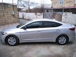 Hyundai Elantra-5