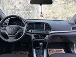 Hyundai Elantra-8