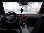 Mercedes E 200-3