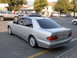 Mercedes E 200-7