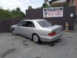 Mercedes E 200-10