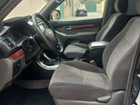 Toyota Land Cruiser Prado-12
