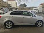 Chevrolet Aveo-5