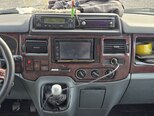 Ford Transit-8