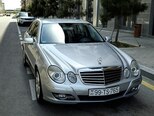 Mercedes E 200-1