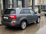 Kia Sorento-19